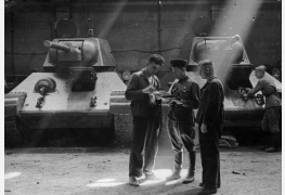 Приемка танков Т-34, 1942 г.